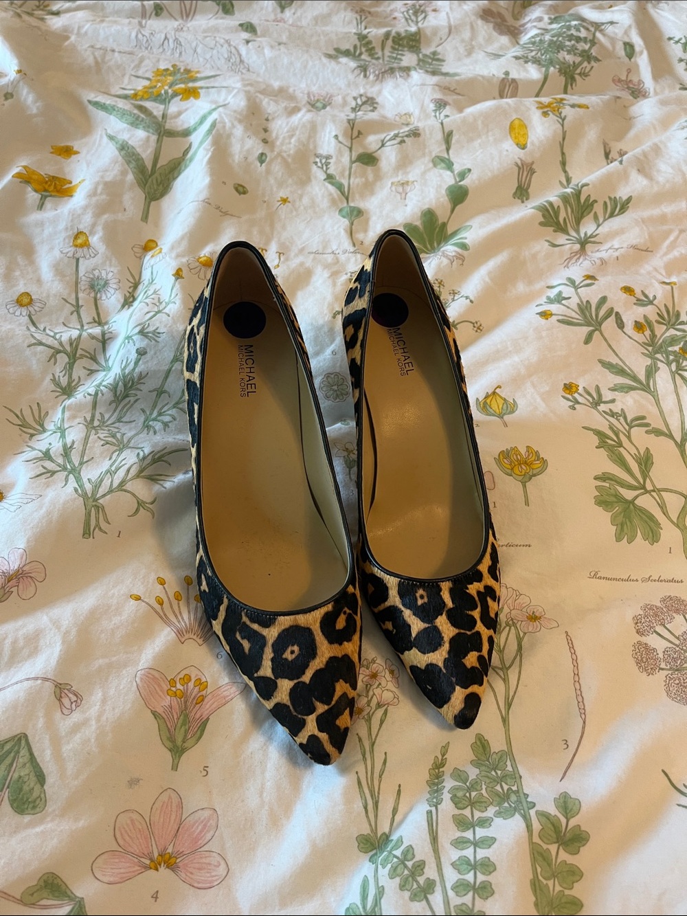 NWT MICHAEL Michael Kors Leopard Print Pointed Toe Heels - Black/Tan